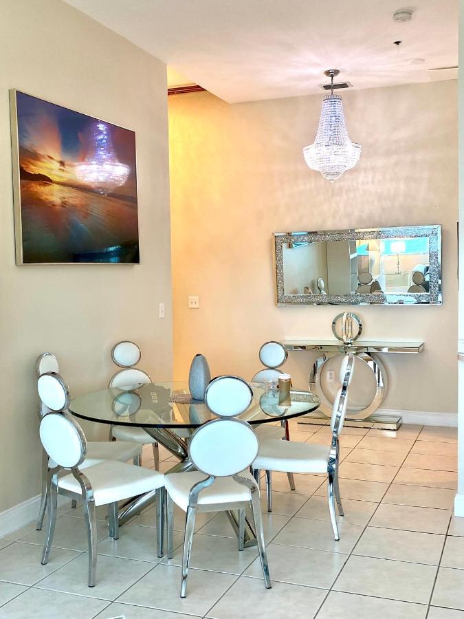 Appartement Large Luxurious Direct Ocean Front Penthouse Or Deluxe One Bedroom Ocean Front Condo-free Parking