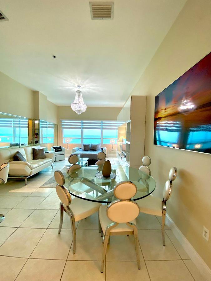 Large Luxurious Direct Ocean Front Penthouse Or Deluxe One Bedroom Ocean Front Condo-free Parking Appartement Miami Beach