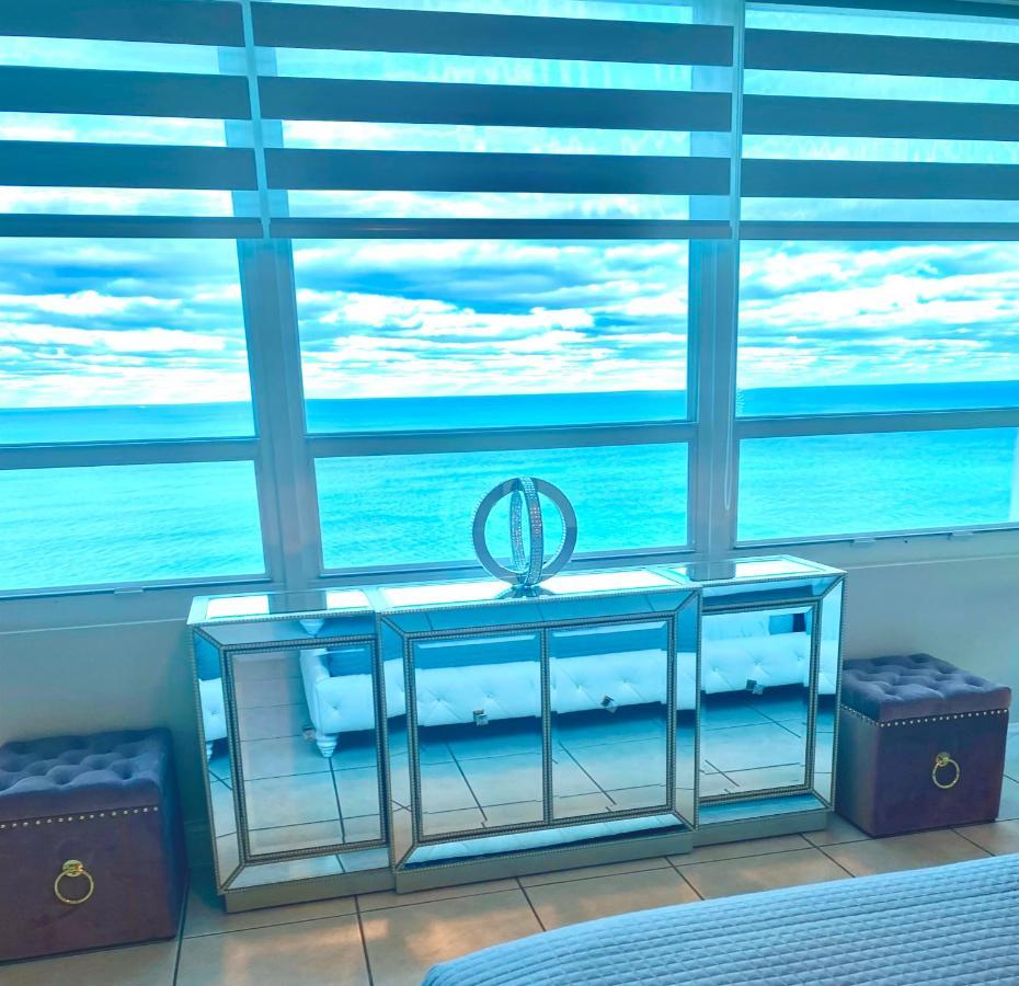 Appartement Large Luxurious Direct Ocean Front Penthouse Or Deluxe One Bedroom Ocean Front Condo-free Parking Miami Beach
